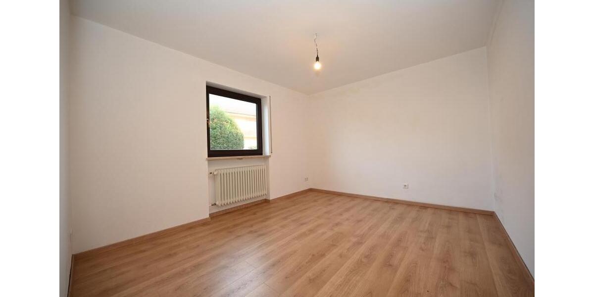 Herrliches Zuhause für die große Familie - sofort verfügbar! Renoviertes Einfamilienhaus in gefragter Lage 6 zimmer