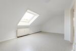 Dachgeschoßwohnung Fürth Bislohe - 2 Zimmer, 44 m&sup2;, 350&euro; | Angebot:26252417