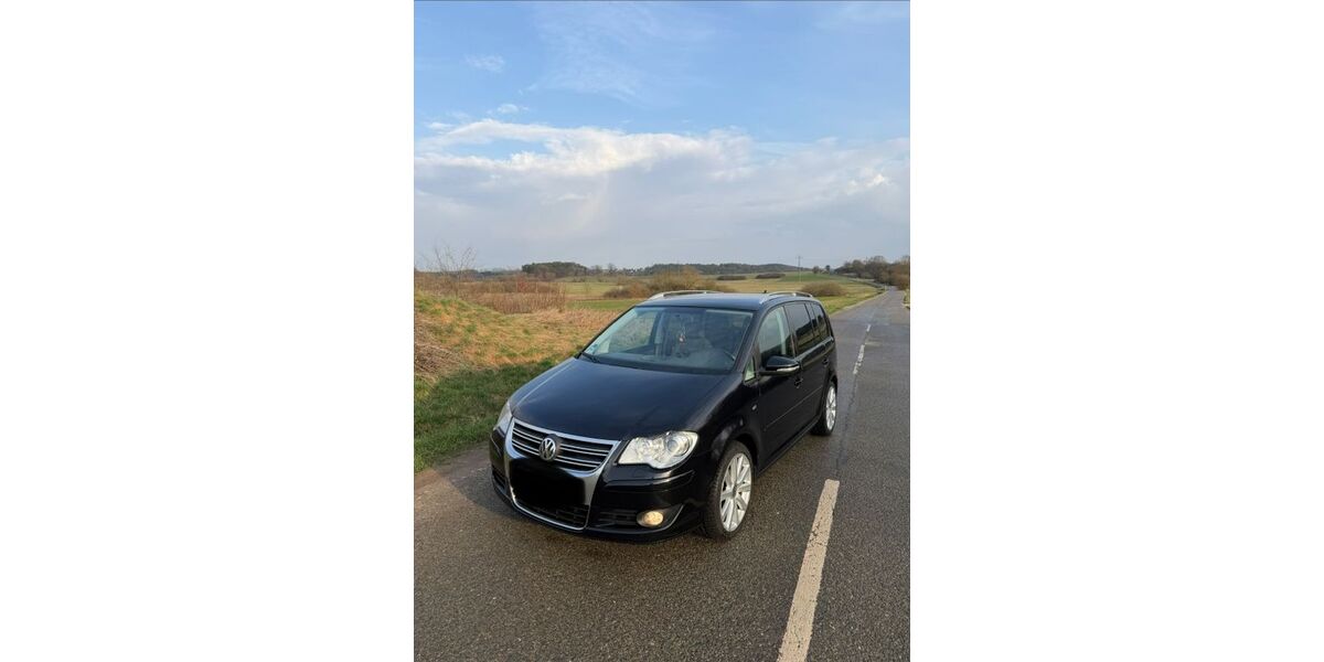 VW Touran 285.287 km 6.199 &euro; Hetzles 91077
