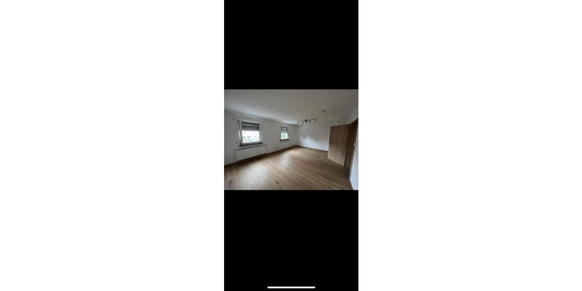 Saniertes Reihenmittelhaus mit Garten in Nürnberg Eibach 4 zimmer