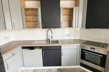 Wohnung Erlangen Frauenaurach - 2 Zimmer, 117 m&sup2;, 1.400&euro; | Angebot:26092188