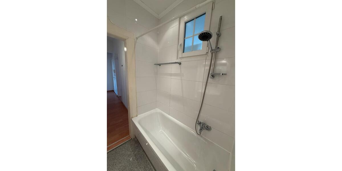 Etagenwohnung Nürnberg Hasenbuck - 3 Zimmer, 65 m&sup2;, 750&euro; | Angebot:27603983