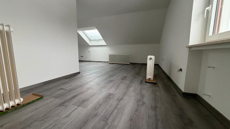 Exklusive 2-Zimmer-Dachgeschosswohnung 2 zimmer