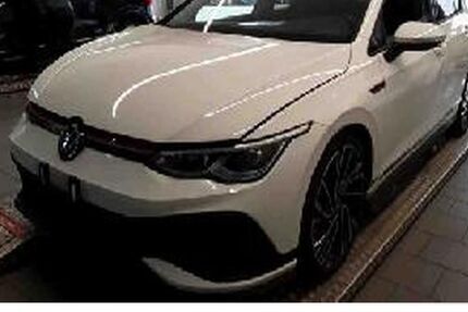 VW Golf 40.407 km 32.904 &euro; Nürnberg 90411