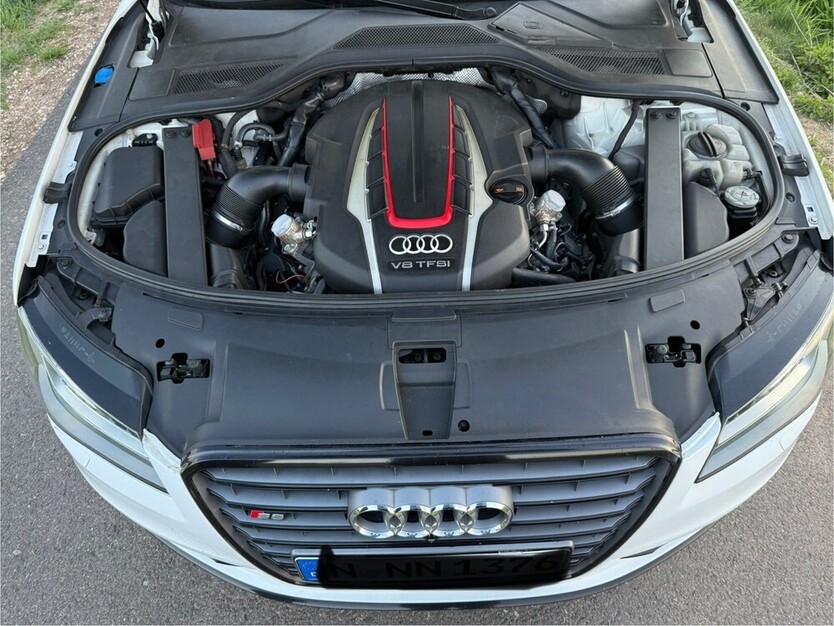 S8
