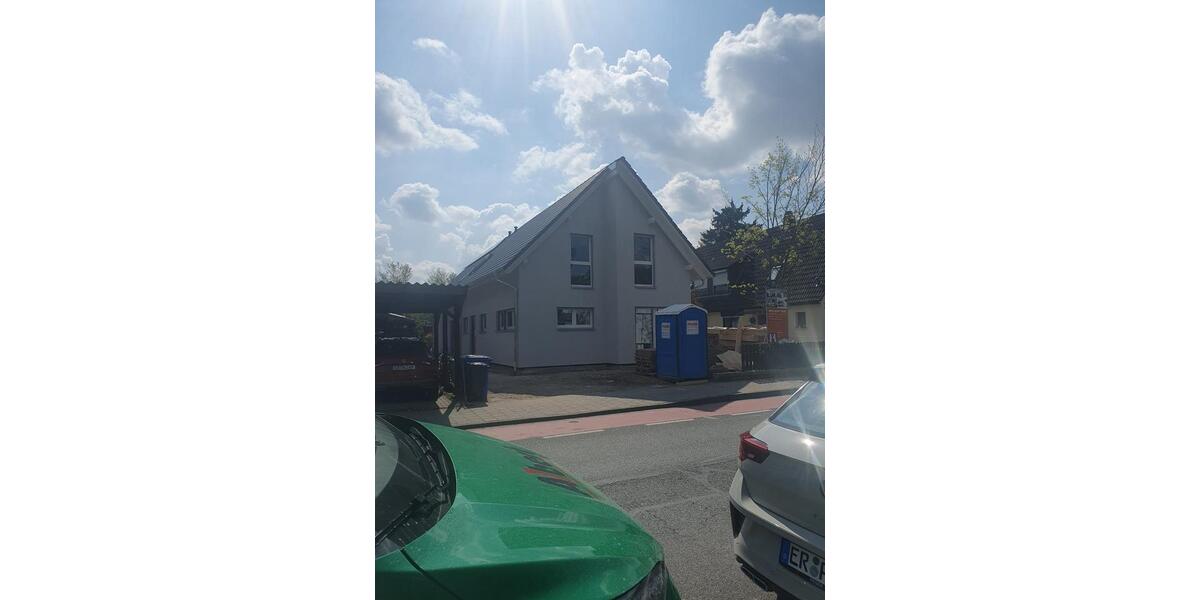 Doppelhaushälfte Erlangen Bruck - 5 Zimmer, 131 m&sup2;, 2.300&euro; | Angebot:26222977