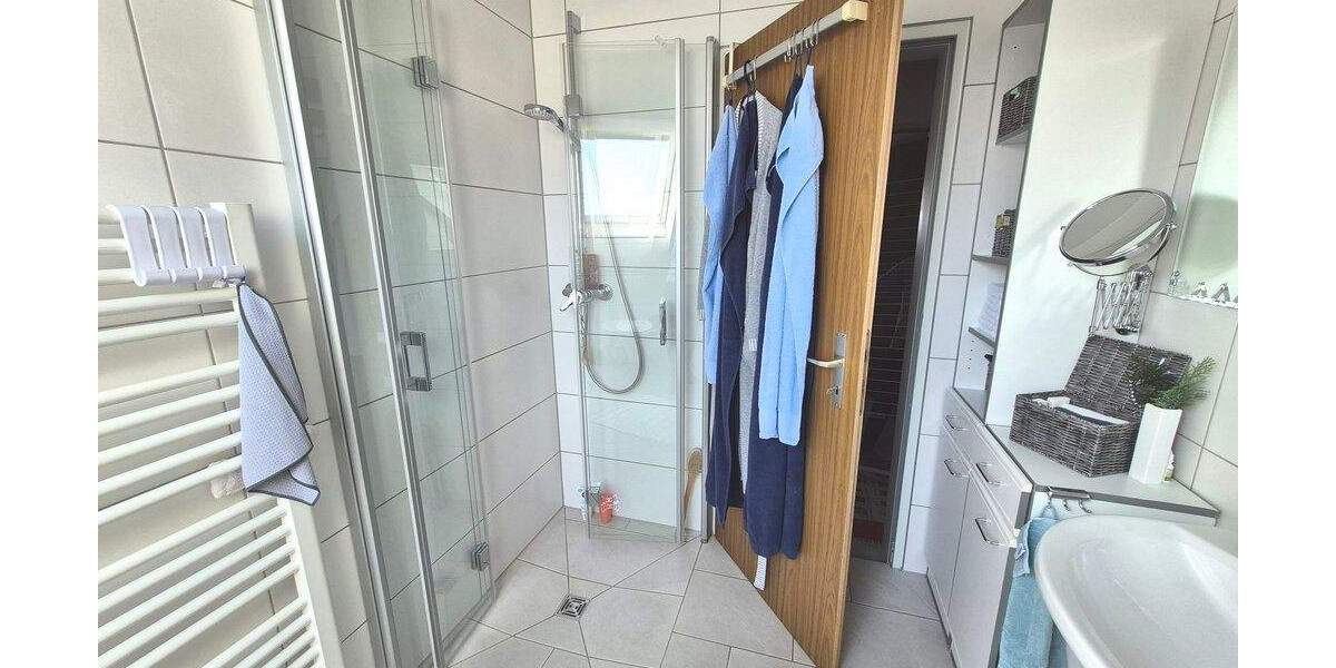 Etagenwohnung Wendelstein Großschwarzenlohe - 3 Zimmer, 70 m&sup2;, 430&euro; | Angebot:25563303