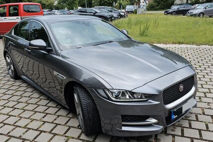 Jaguar XE 114.000 km 14.300 € Feucht 90537