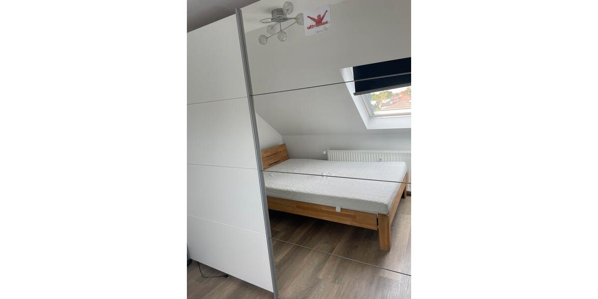 Dachgeschoßwohnung Schwabach - 2 Zimmer, 45 m&sup2;, 750&euro; | Angebot:25658197