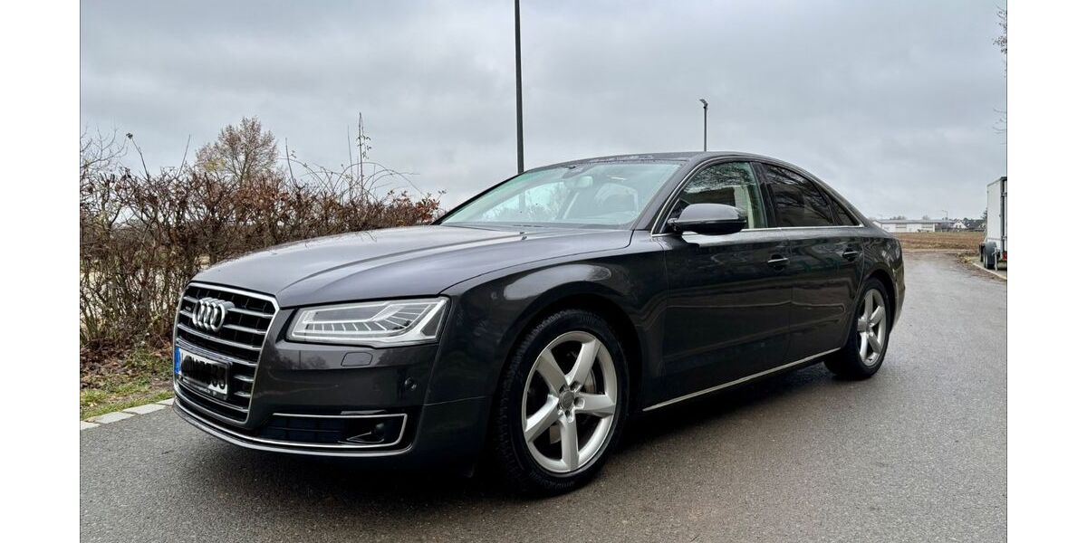 Audi A8 127.000 km 29.999 &euro; Nürnberg 90427