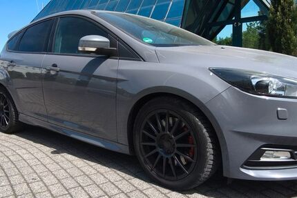 Ford Focus 181.598 km 9.190 &euro; Nürnberg 90431