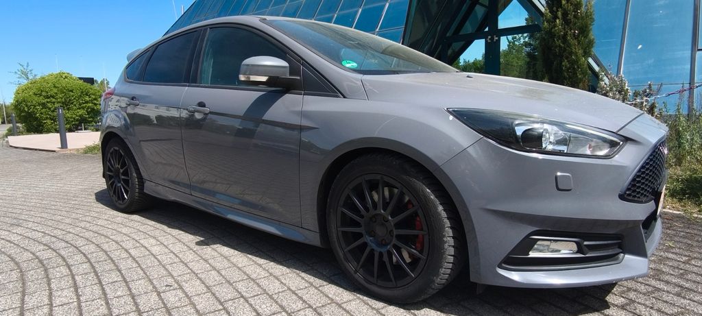 Ford Focus 181.598 km 9.190 &euro; Nürnberg 90431
