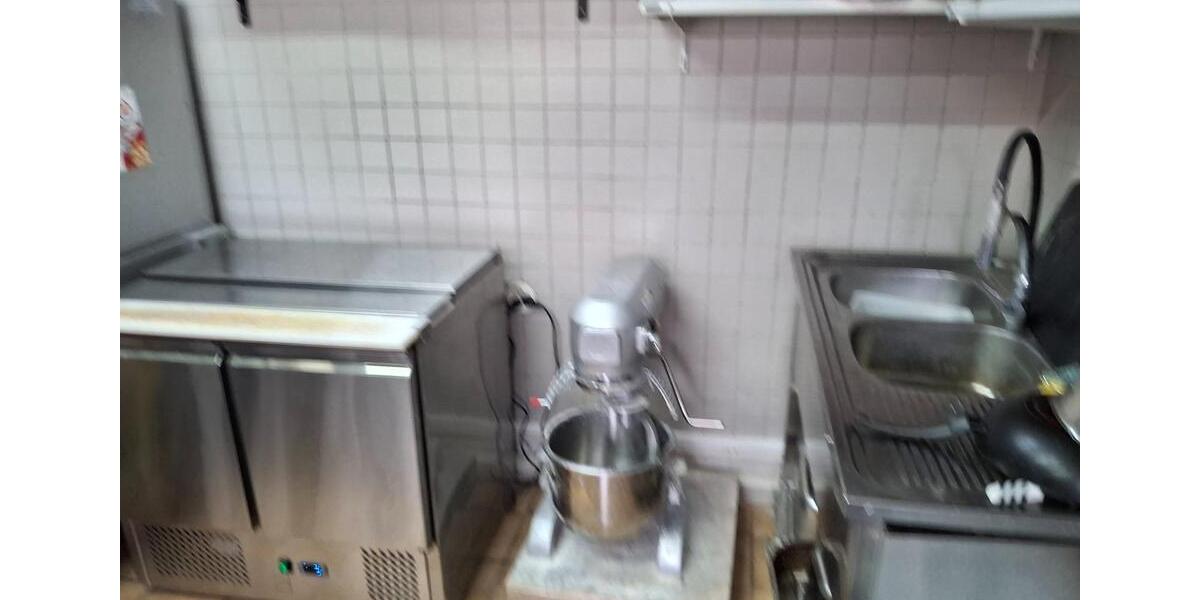 Komplettes Geschäft zu verkaufen zimmer