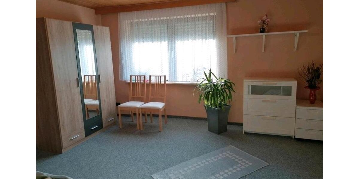 Erdgeschoßwohnung Pyrbaum - 2 Zimmer, 70 m&sup2;, 560&euro; | Angebot:25546055