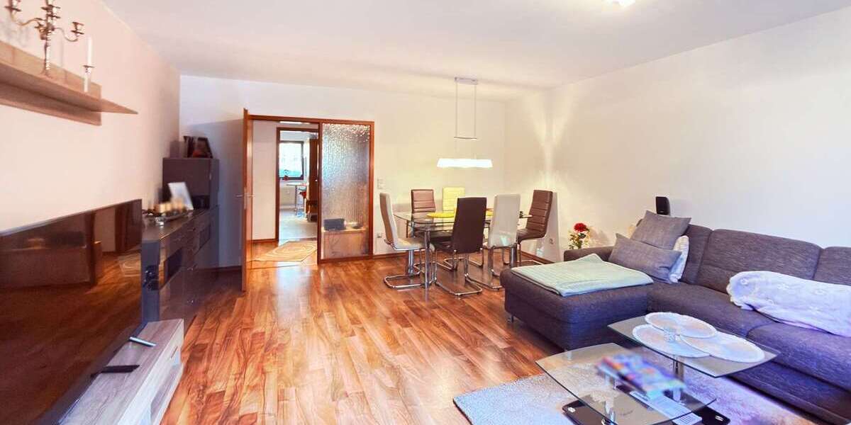 Etagenwohnung Erlangen Alterlangen - 3 Zimmer, 82 m&sup2;, 275.000&euro; | Angebot:26609065