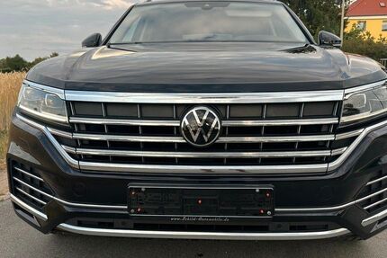 VW Touareg 171.746 km 34.500 € Nürnberg 90427