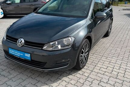 VW Golf 151.000 km 10.800 &euro; Allersberg 90584