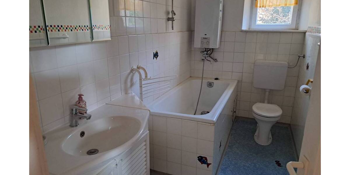 ...in einer der begehrtesten Wohnlagen...DHH mit Erweiterungspotential in Erlangen 9 zimmer