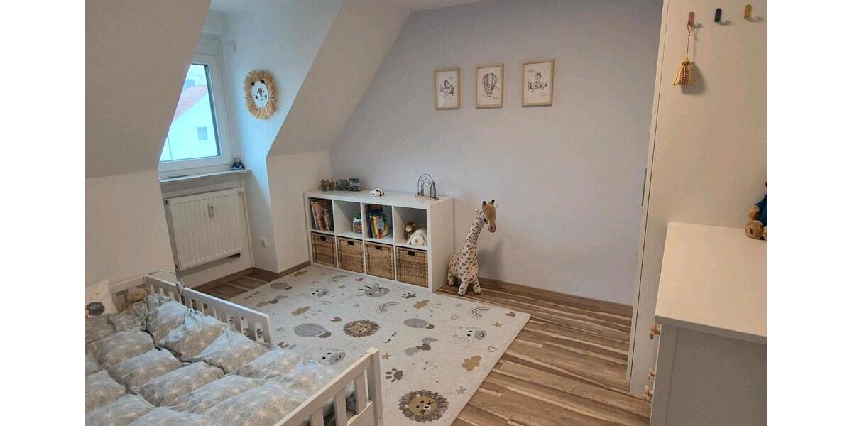 Wunderschöne, moderne 4-Zimmer Dachgeschosswohnung 4 zimmer