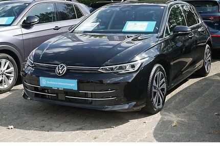 VW Golf 8.550 km 24.440 &euro; Erlangen 91058
