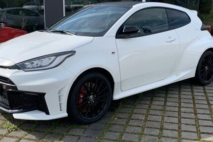 Toyota Yaris 6.500 km 44.900 &euro; Hemhofen 91334