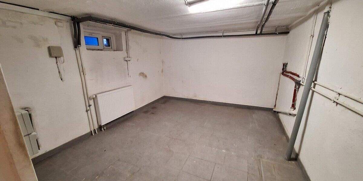 Wohnen zwischen Main-Donau Kanal und Rednitz Grund: Reihenmittelhaus mit Garten 4 zimmer