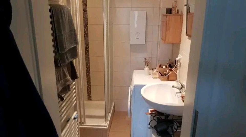 Etagenwohnung Nürnberg Eberhardshof - 2.5 Zimmer, 64 m&sup2;, 700&euro; | Angebot:27609474