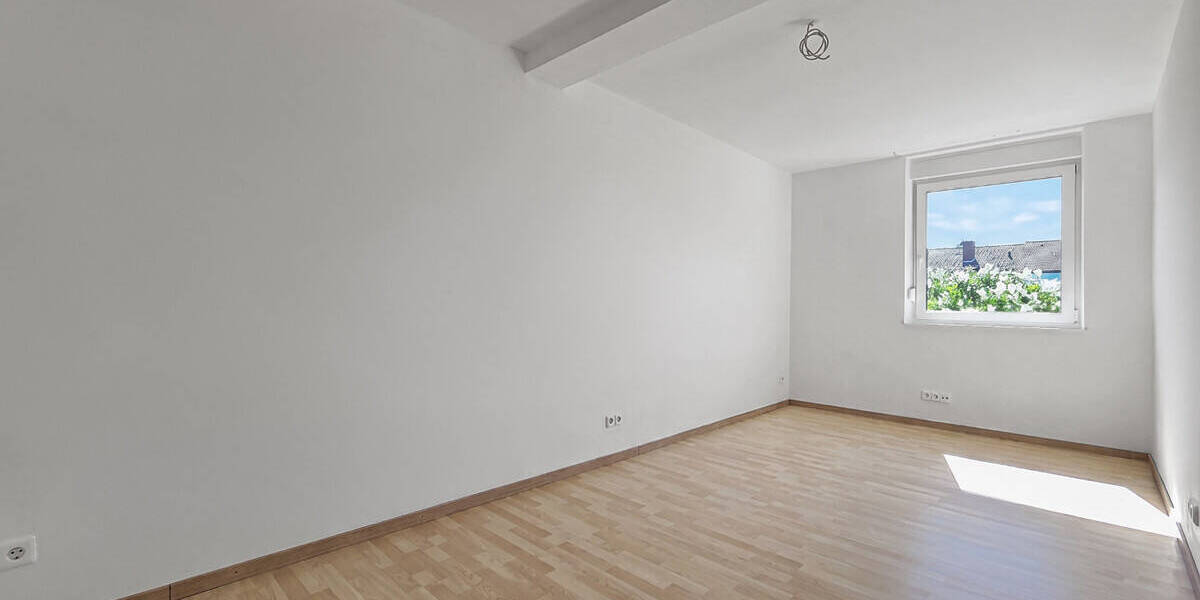 Reihenmittelhaus Nürnberg Langwasser - 4 Zimmer, 110 m&sup2;, 398.000&euro; | Angebot:26594820