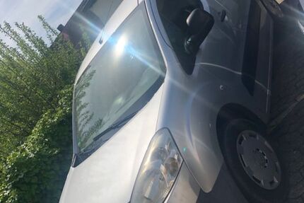 Peugeot Partner 300.000 km 2.700 € Fürth 90766