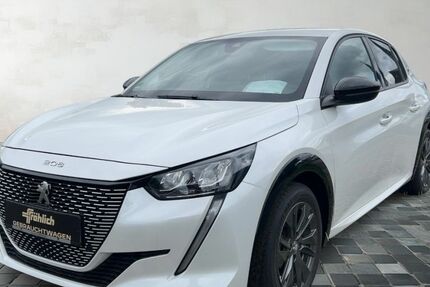Peugeot 208 51.000 km 15.690 &euro; Nürnberg OT Schweinau 90439