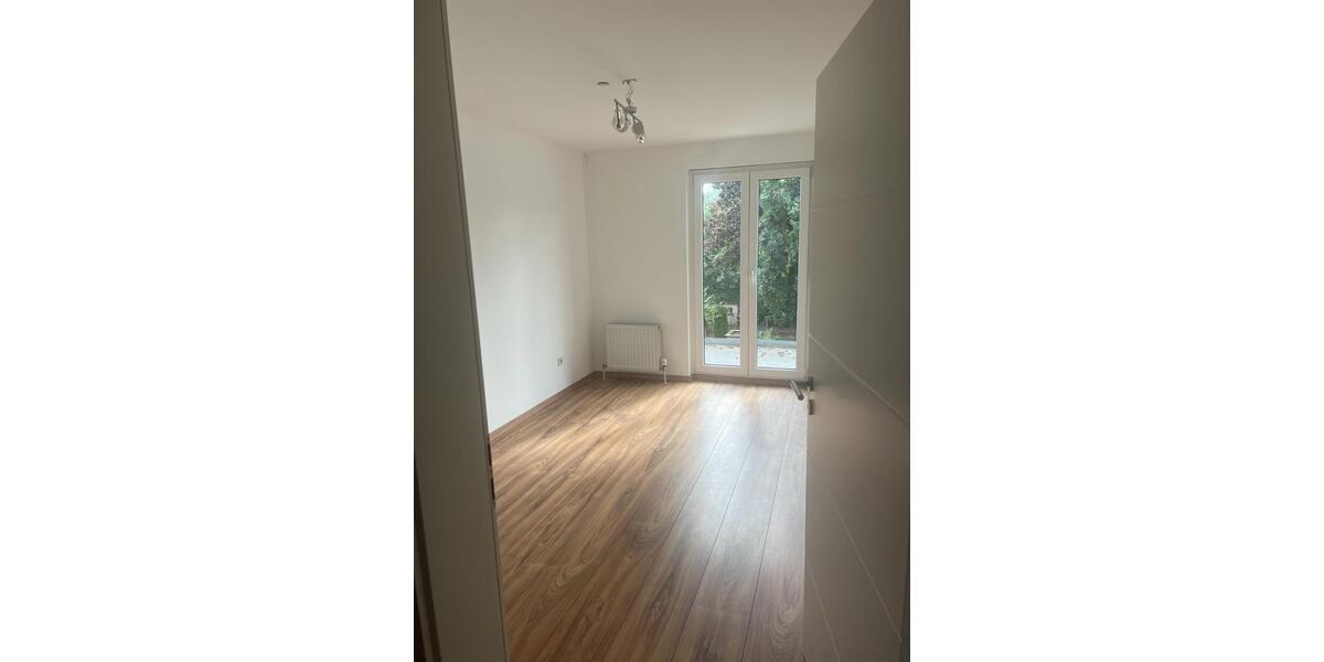 Reihenhaus Nürnberg Katzwang - 6.5 Zimmer, 132 m&sup2;, 498.000&euro; | Angebot:25310767