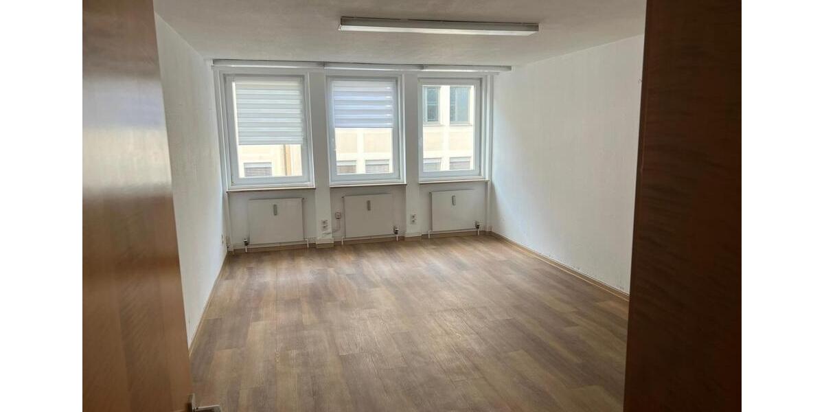 Gewerbeobjekt Nürnberg - 1.990&euro; | Angebot:26494898