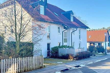 ... Wo Sie wohnen ist oben: sonnige Dachgeschoss-Wohnung mit Loggia ... Vision erfüllt ... 2 zimmer