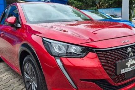 Peugeot 208 40.300 km 13.990 € Nürnberg OT Schweinau 90439