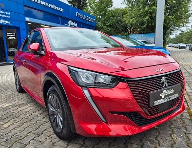 Peugeot 208 40.300 km 13.990 € Nürnberg OT Schweinau 90439