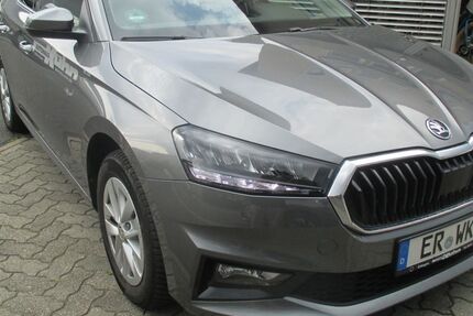 Skoda Fabia 15.900 km 21.320 € Erlangen 91052