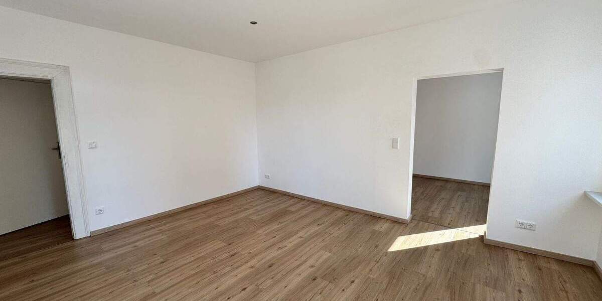 Etagenwohnung Zirndorf - 3 Zimmer, 75 m&sup2;, 890&euro; | Angebot:25895942