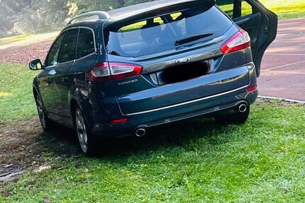 Ford Mondeo 202.000 km 7.899 &euro; Fürth 90763