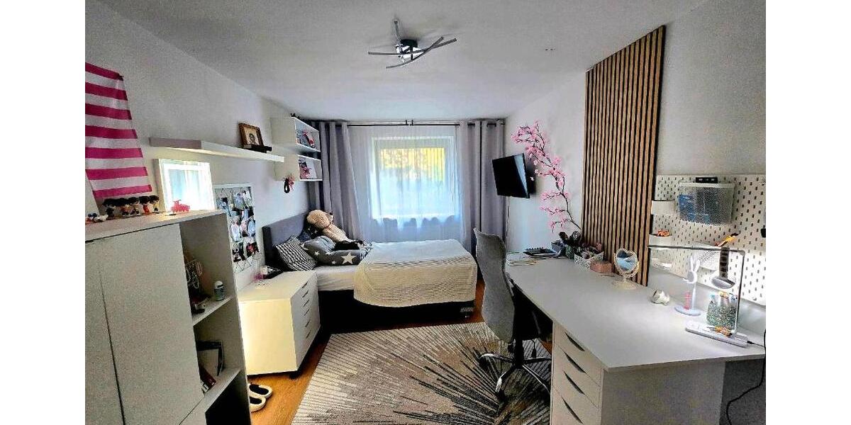 Hochparterre Nürnberg Gebersdorf - 4 Zimmer, 100 m&sup2;, 465.000&euro; | Angebot:26700305