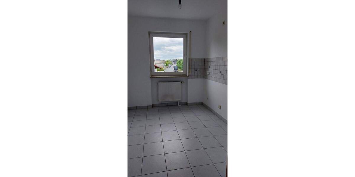 Etagenwohnung Erlangen Bruck - 3 Zimmer, 90 m&sup2;, 1.220&euro; | Angebot:23963869