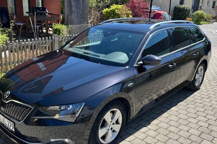 Skoda Superb 180.000 km 15.200 &euro; Altdorf b. Nürnberg 90518