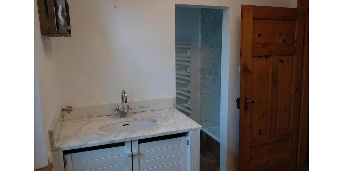 Etagenwohnung Uttenreuth - 4 Zimmer, 100 m&sup2;, 1.410&euro; | Angebot:25173882