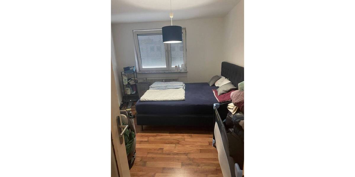 Etagenwohnung Nürnberg St Peter - 4 Zimmer, 80 m&sup2;, 1.000&euro; | Angebot:26358512