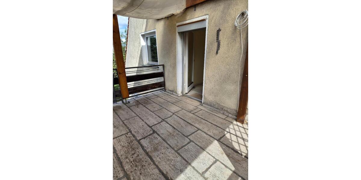 Dachgeschoßwohnung Fürth Südstadt - 2.5 Zimmer, 60 m&sup2;, 625&euro; | Angebot:27589936