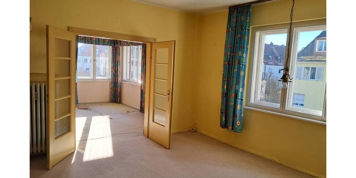 Doppelhaushälfte Erlangen Innenstadt - 9 Zimmer, 230 m&sup2;, 1.180.000&euro; | Angebot:25735022