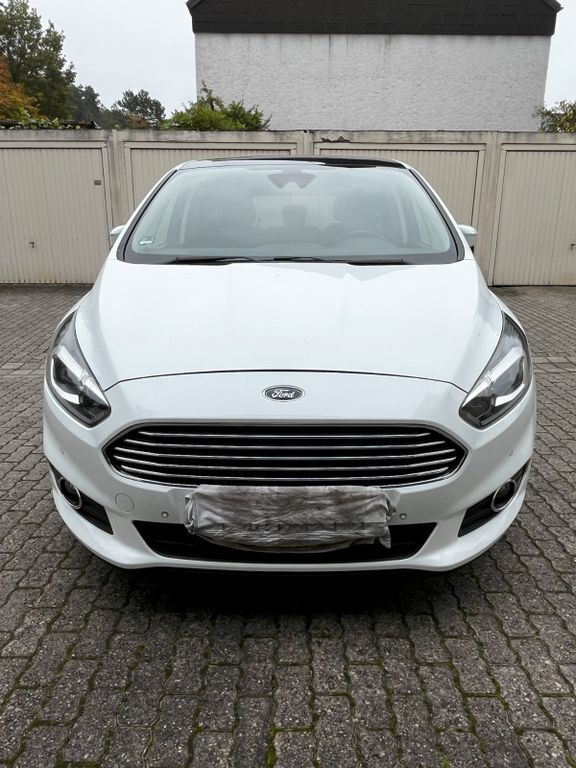 Ford S-Max 188.100 km 13.300 € Nürnberg 90453