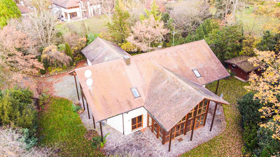 Villa Fürth Atzenhof - 9 Zimmer, 315 m&sup2;, 3.500&euro; | Angebot:24757698