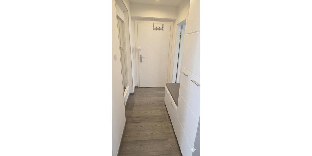 Etagenwohnung Nürnberg Gibitzenhof - 4 Zimmer, 127 m&sup2;, 1.750&euro; | Angebot:27549639