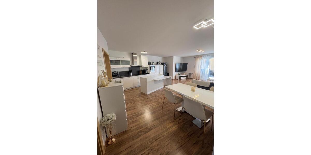 Etagenwohnung Heßdorf - 3 Zimmer, 84 m&sup2;, 920&euro; | Angebot:27609523