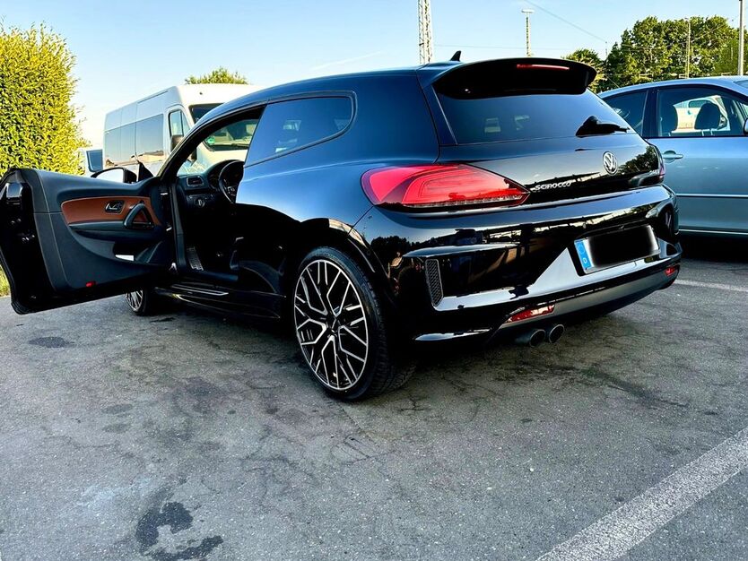 VW Scirocco 140.000 km 12.500 € Nürnberg 90459